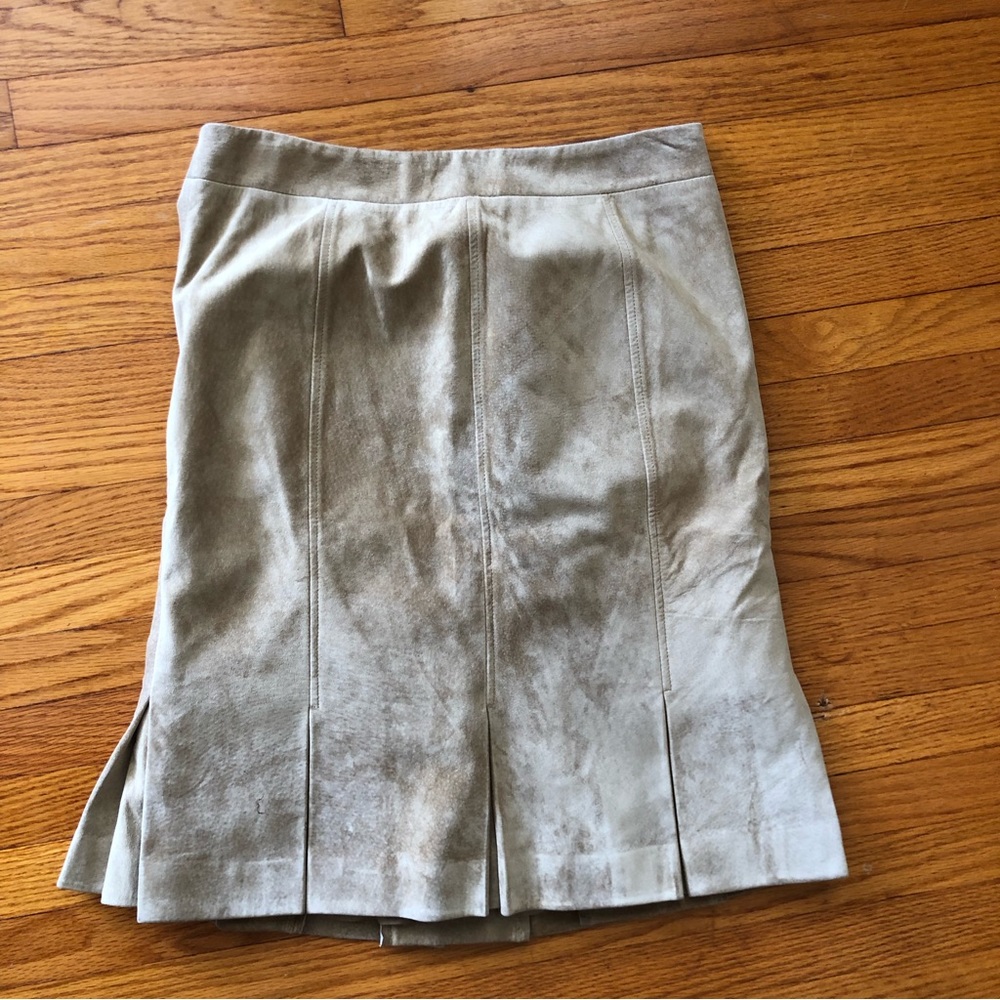 Suede leather tan pleated skirt